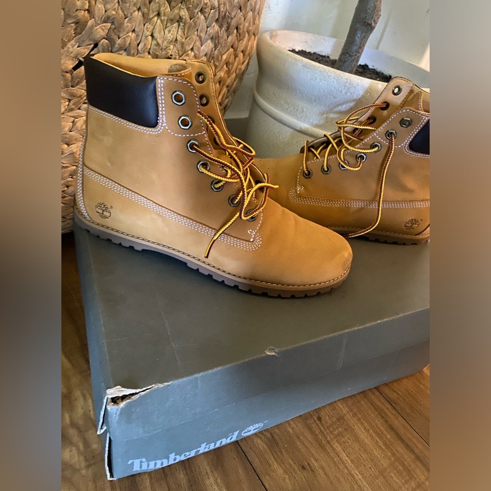 Women’s timberland boots